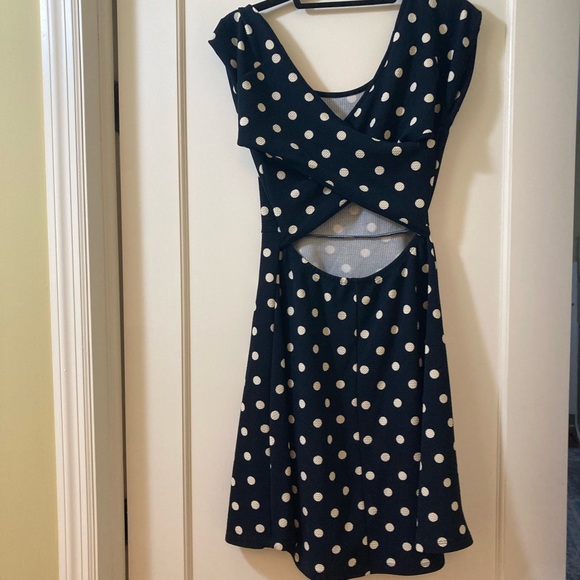 Gilli Polka Dot Fit & Flare Dress - Picture 5 of 6